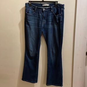 Levi’s 515 bootcut jeans size 14